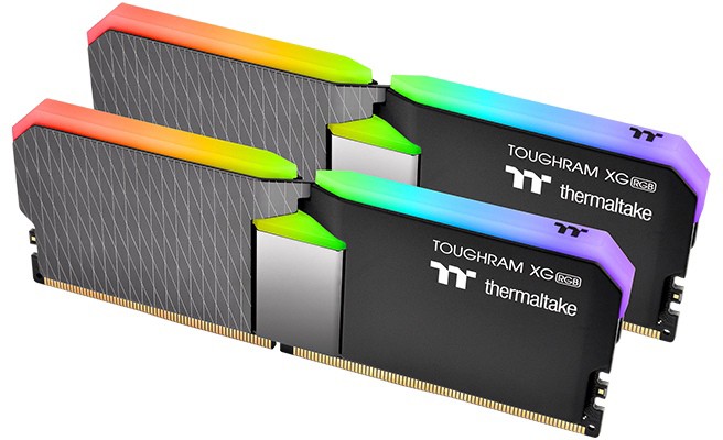 Оперативная память 16Gb DDR4 4600MHz Thermaltake TOUGHRAM XG RGB (R016D408GX2-4600C19A) (2x8Gb KIT) 16 Гб, 2 модуля DDR4, 36800 Мб/с, CL19-26-26-45, 1.5 В, XMP профиль, радиатор, подсветка