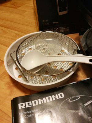 ����������� REDMOND SkyCooker RMC-M92S