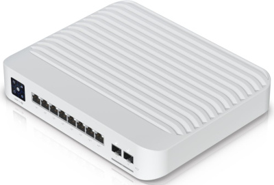 ���������� Ubiquiti UniFi Switch Pro 8 PoE PoE-����������, 8� 1G RJ45, 2� 10G SFP+, ������� 120 ��