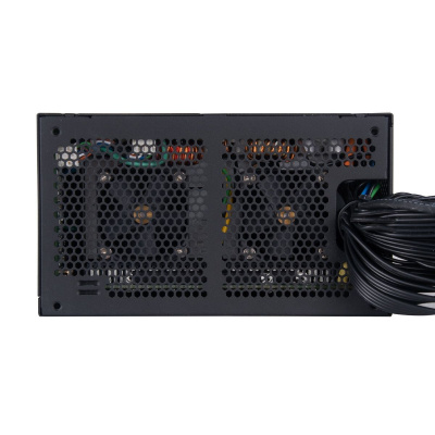 ���� ������� �� SilverStone 900W SST-GM900A-GF 