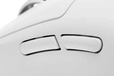 ���� Logitech G Pro X Superlight 2 ����� ���������� 32000dpi �������. USB 4but (910-006642)
