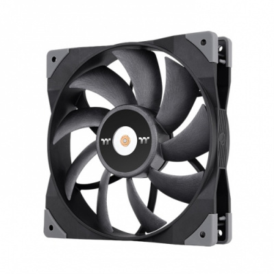 ���������� Thermaltake TOUGHFAN 14  � ��� ����������� (���� � ����� ������������)