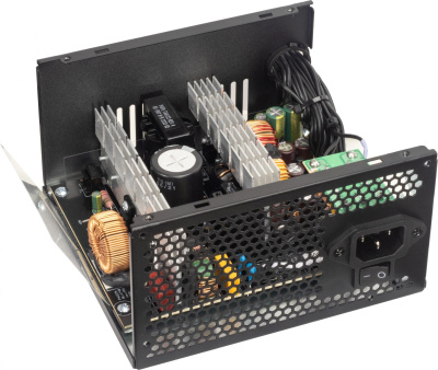 ���� ������� Accord ATX 650W ACC-W650P 80 PLUS WHITE (20+4pin) 120mm fan 6xSATA RTL