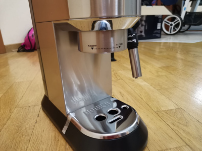  Delonghi EC 685 M   (Espresso)