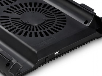 ��������� ��� �������� 17" Deepcool N8 BLACK 380x278x55mm 2xUSB 1244g 25dB ������
