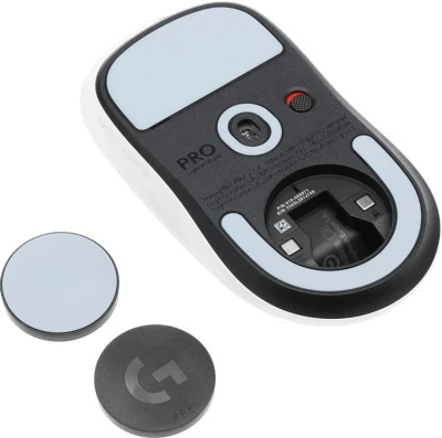 ���� Logitech G Pro X Superlight 2 ����� ���������� 32000dpi �������. USB 4but (910-006642)