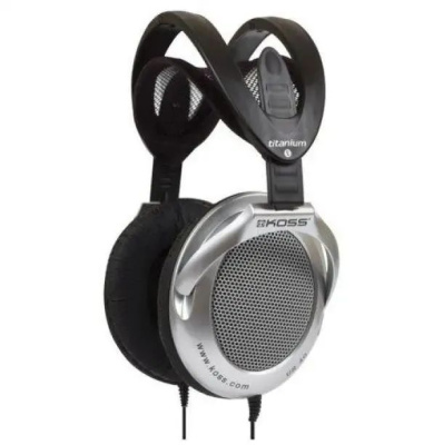 �������� KOSS UR40 (15-22000 ��, 60 ��, 98 ��, ���� 1,2�, ������� �� 6,3��)
