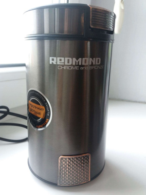  Redmond RCG-CBM1604